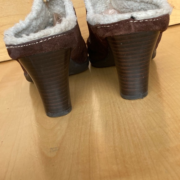 AEROSOLES Suede Slide Fur Bootie size 7 - Picture 13 of 13